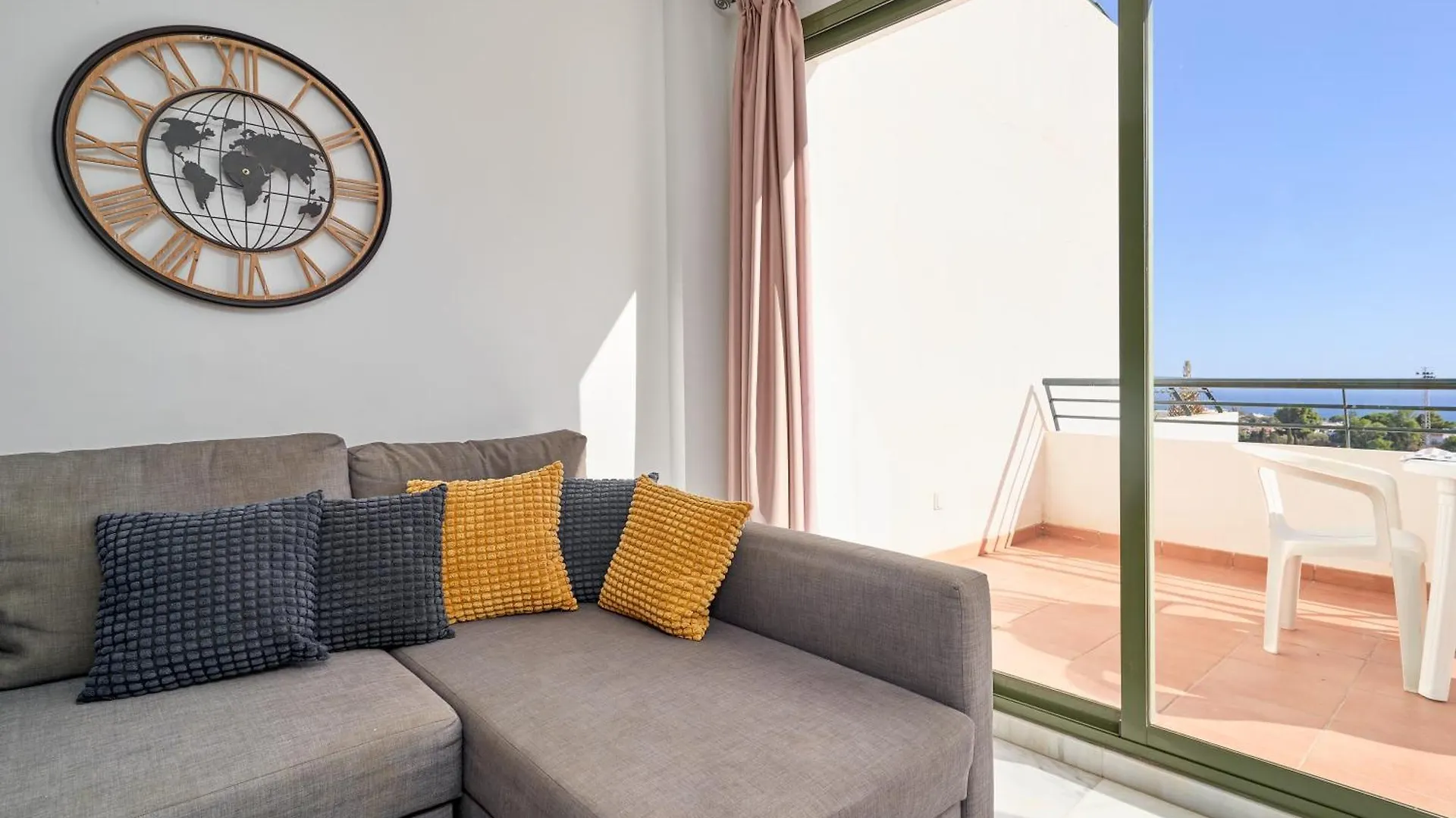 Apartment Apartamento Balcon De Nerja I Spain